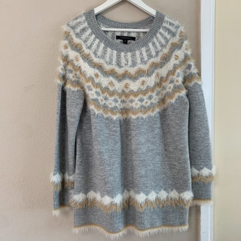 Marc New York Andrew Marc Color gray white pale Brown. Sweater Womens Size XL.